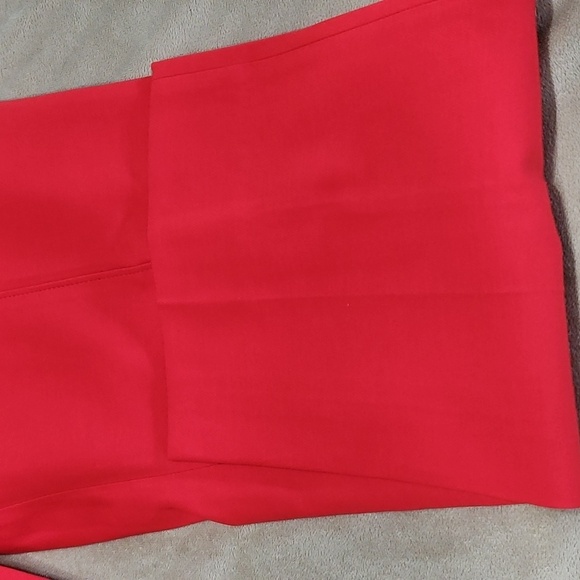 White Housr Black Market - NWT - Jolie Straight - Color Heat Wave 16L - Picture 2 of 12